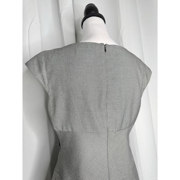 Max Mara Weekend Gingham Sleeveless Dress White Black Shift Wrap Cocktail 4 TALL - Picture 5 of 8